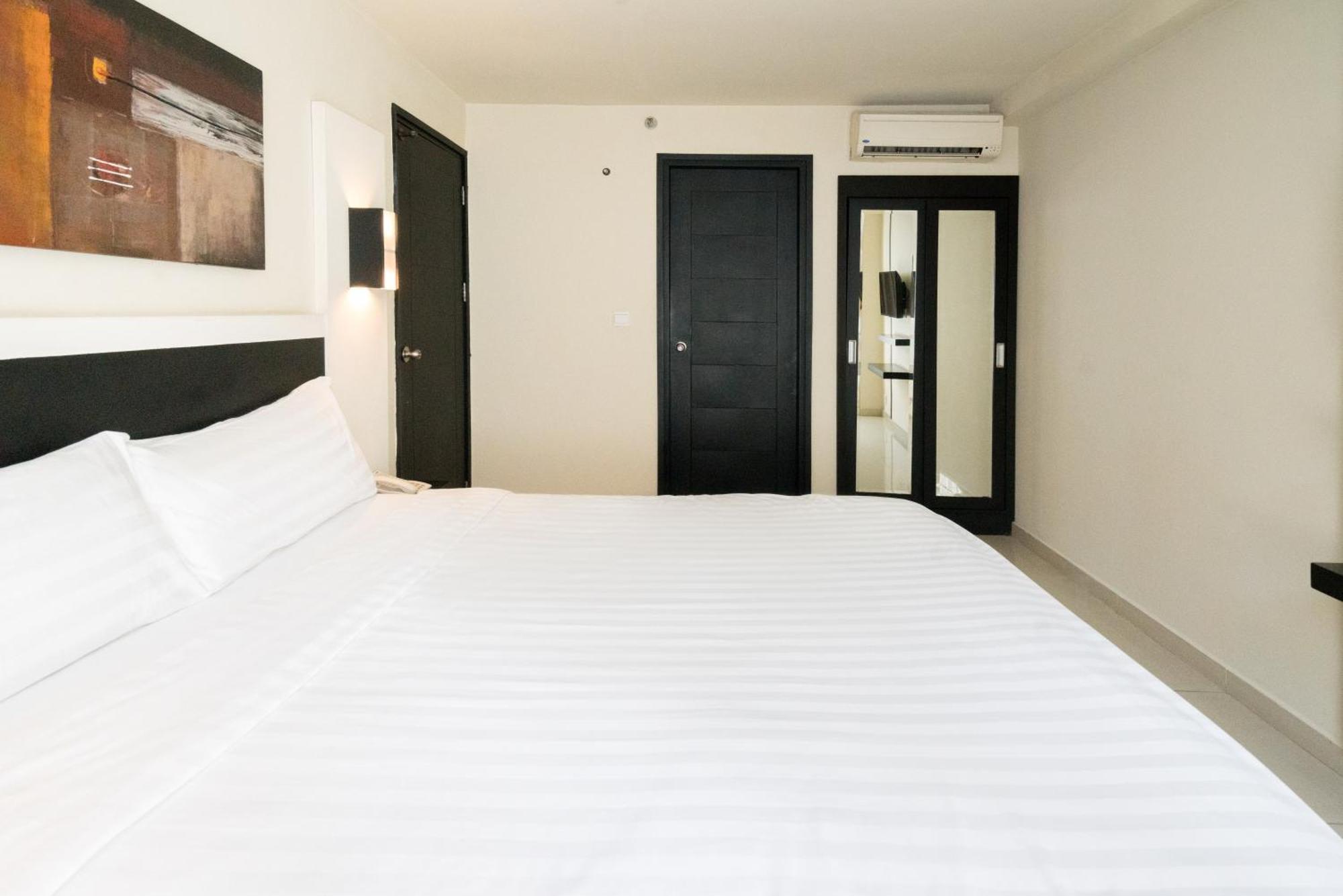 ASTON Denpasar Hotel&Convention Buitenkant foto